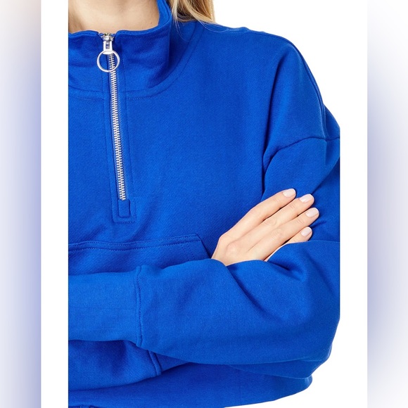 Weworewhat blue cropped half zip sweatshirt - Picture 2 of 7